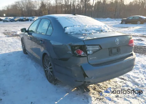 2016 Volkswagen Jetta 1.8T Sport из США, поврежденный, VIN 3VWB17AJ1GM254987